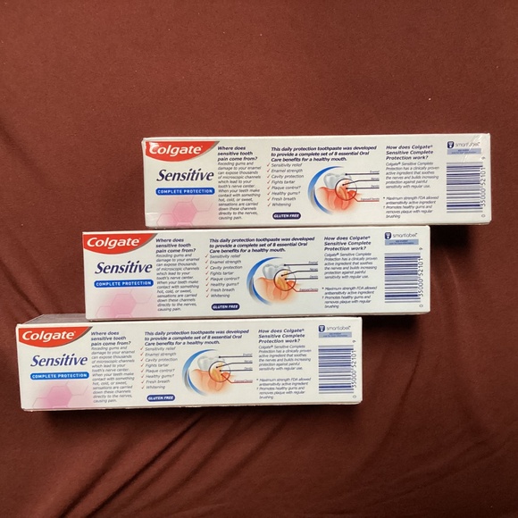 Colgate Sensitive Maximum Strength Complete Protection Mint Clean Toothpaste - Picture 4 of 5